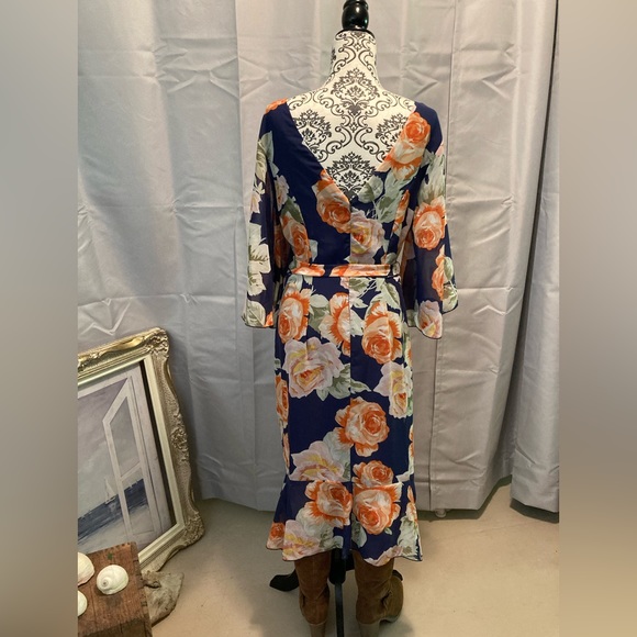 "Vintage Vandalizm" - Light Flowy Dress by Jasmin Rodriguez (Size L) - Picture 2 of 14